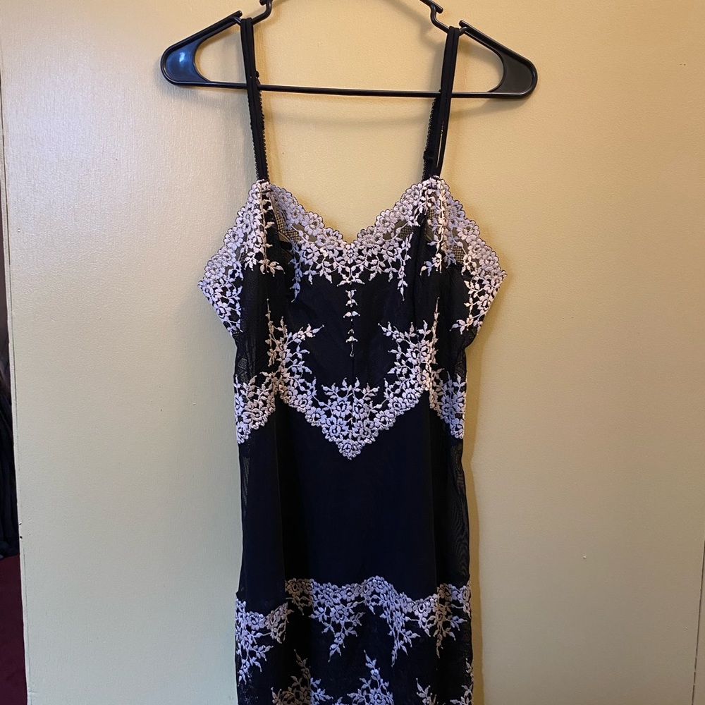 Black and white lacy slip dress ✨✨
